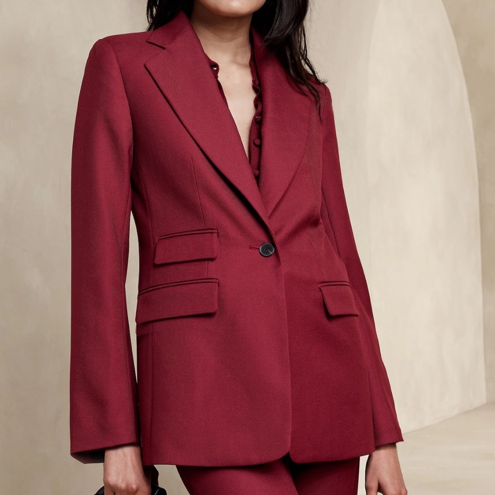 Banana Republic Red Lido Sculpted Italian Wool Blazer (Petite 4)
